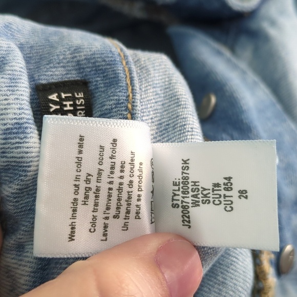 Veronica Beard Arya Exposed Button Fly Straight Leg Blue High-Waisted Jeans Sz26 - Picture 9 of 10